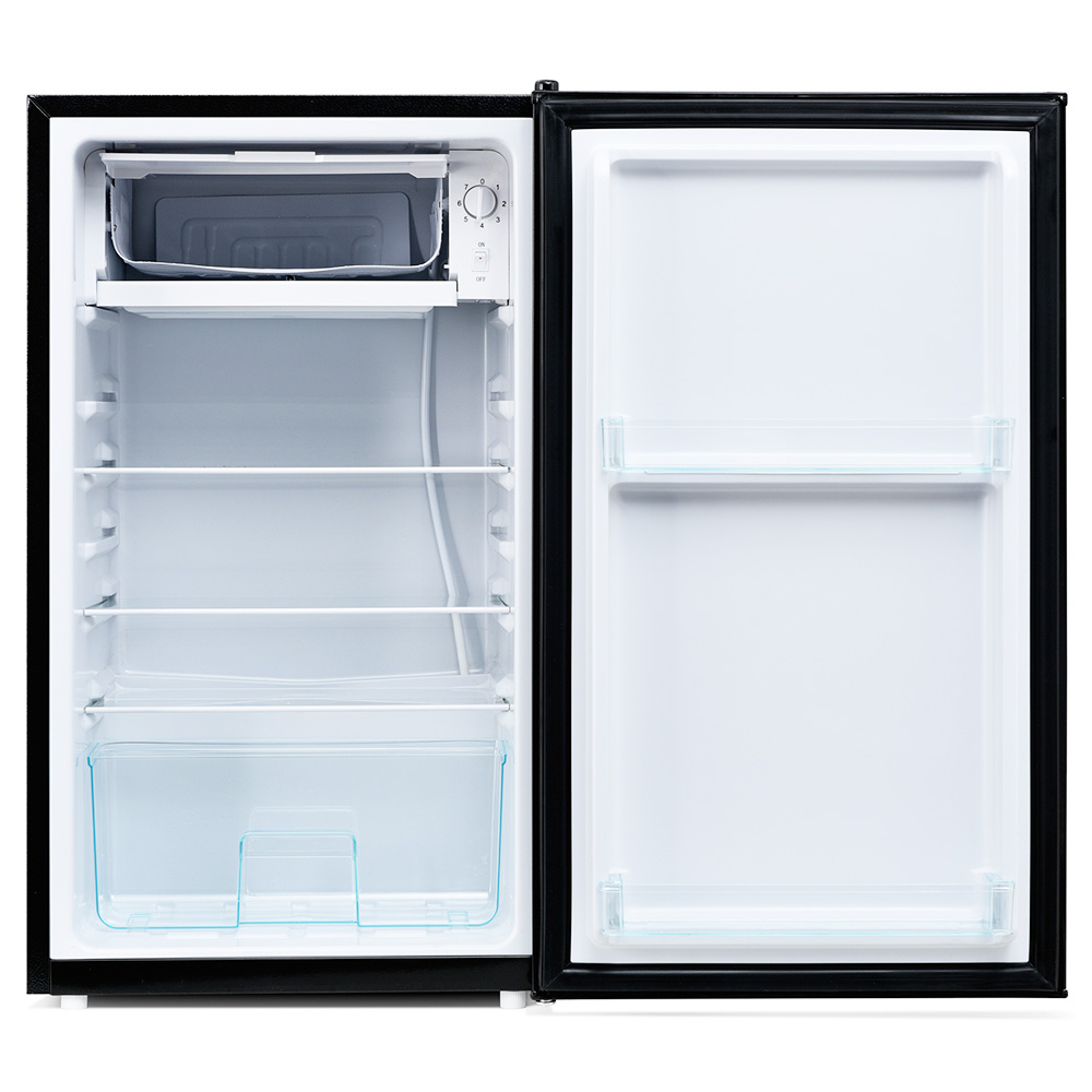 Fridge-freezer 88L Total Volume, 8L Freezer Volume, 80L Refrigerate Volume 106 kWh/annum, -18 -10 Celsius, LED Light Merax Fridge-freezer 88L Total Volume, 8L Freezer Volume, 80L Refrigerate Volume 106 KWh/annum, -18 -10 Celsius, LED Light -Room Fridge freezer 88L Total Volume 8L Freezer Volume 501460 3