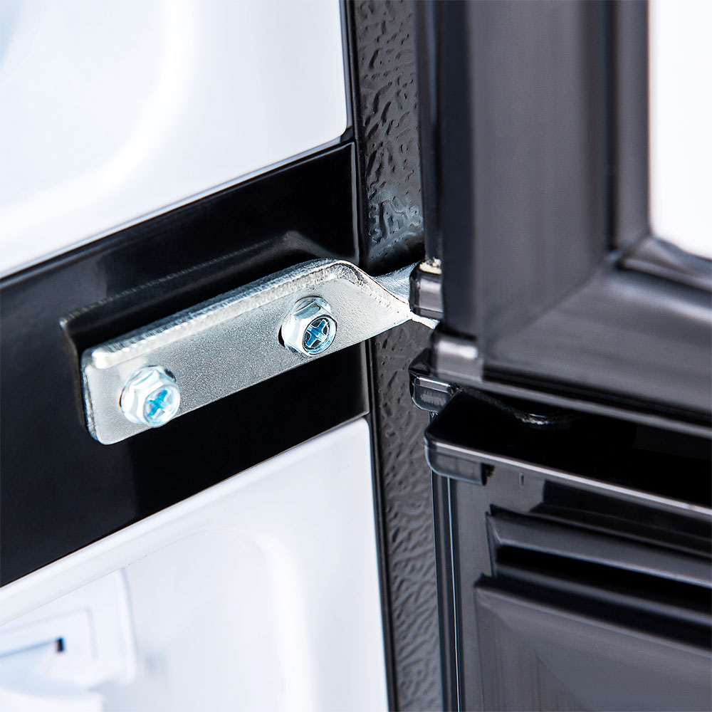 Fridge-freezer Double-door, 60L Total Volume, 22L Freezer Volume, 38L Refrigerate Volume 172 kWh/annum, -27 -13 Celsius Merax Fridge-freezer Double-door, 60L Total Volume, 22L Freezer Volume, 38L Refrigerate Volume 172 KWh/annum, -27 -13 Celsius -Room Fridge freezer Double door 60L Total Volume 22L Freezer Volume 501461 5